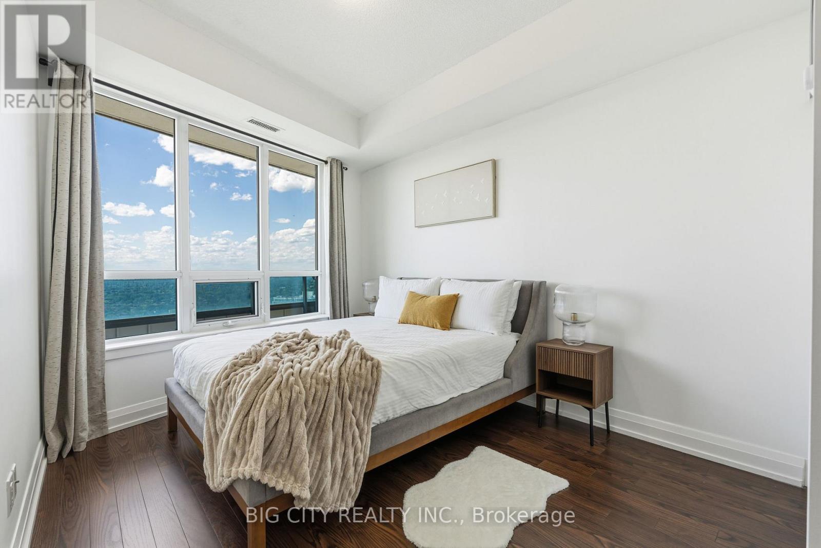 Photo 23 of 7161 Yonge Street, Unit 2425