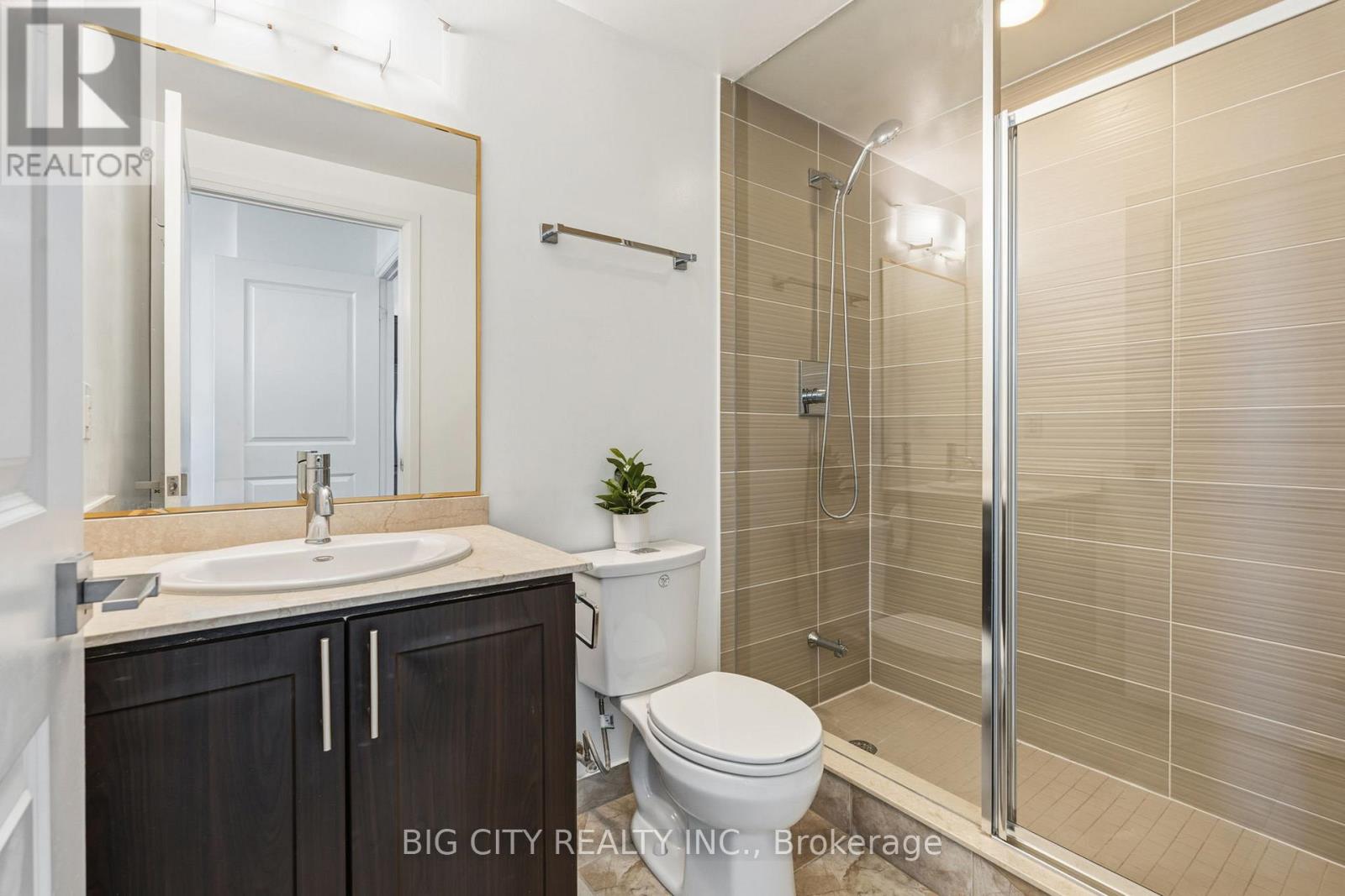 Photo 26 of 7161 Yonge Street, Unit 2425
