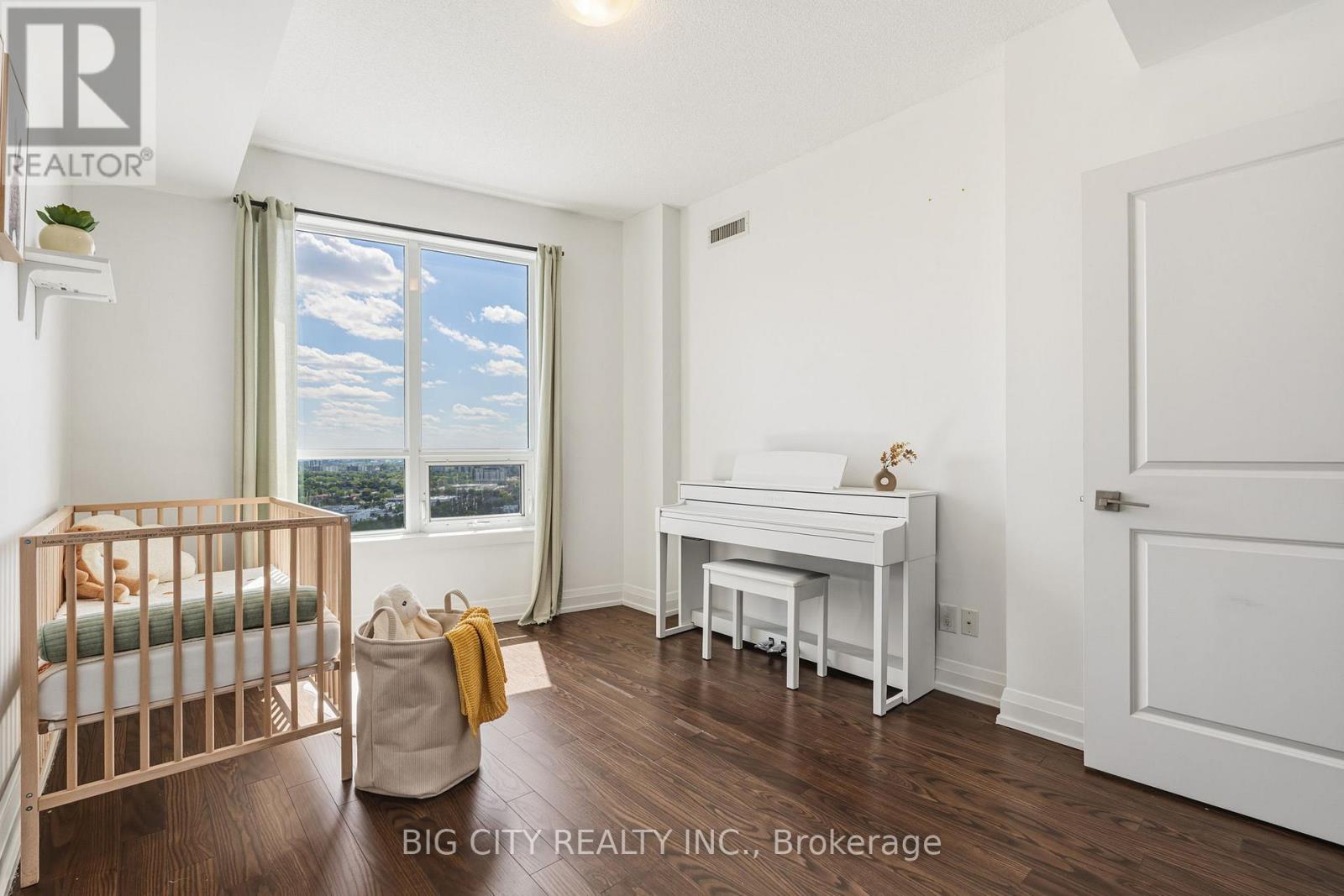 Photo 29 of 7161 Yonge Street, Unit 2425