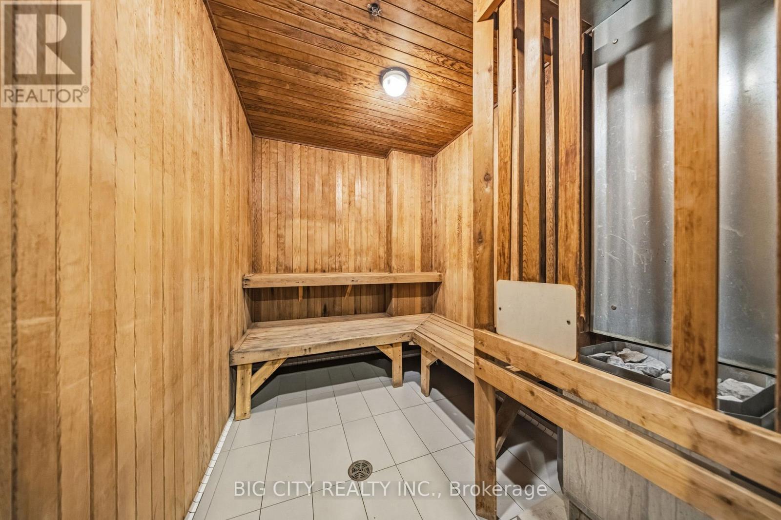 Photo 34 of 7161 Yonge Street, Unit 2425