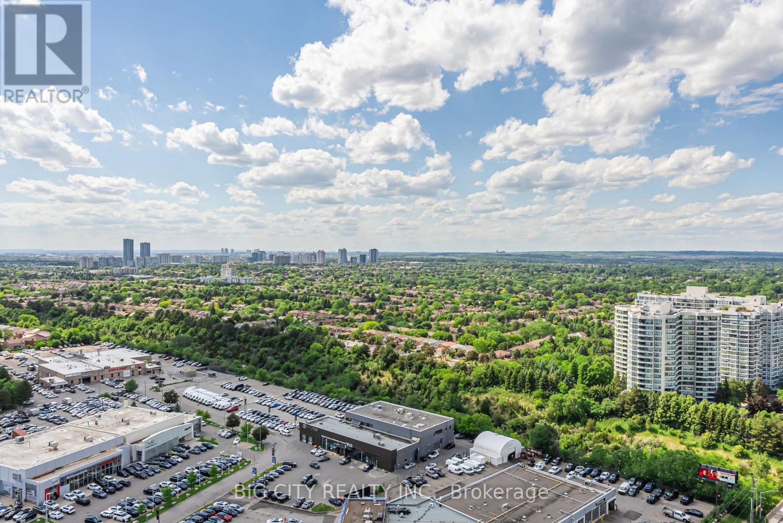 Photo 39 of 7161 Yonge Street, Unit 2425