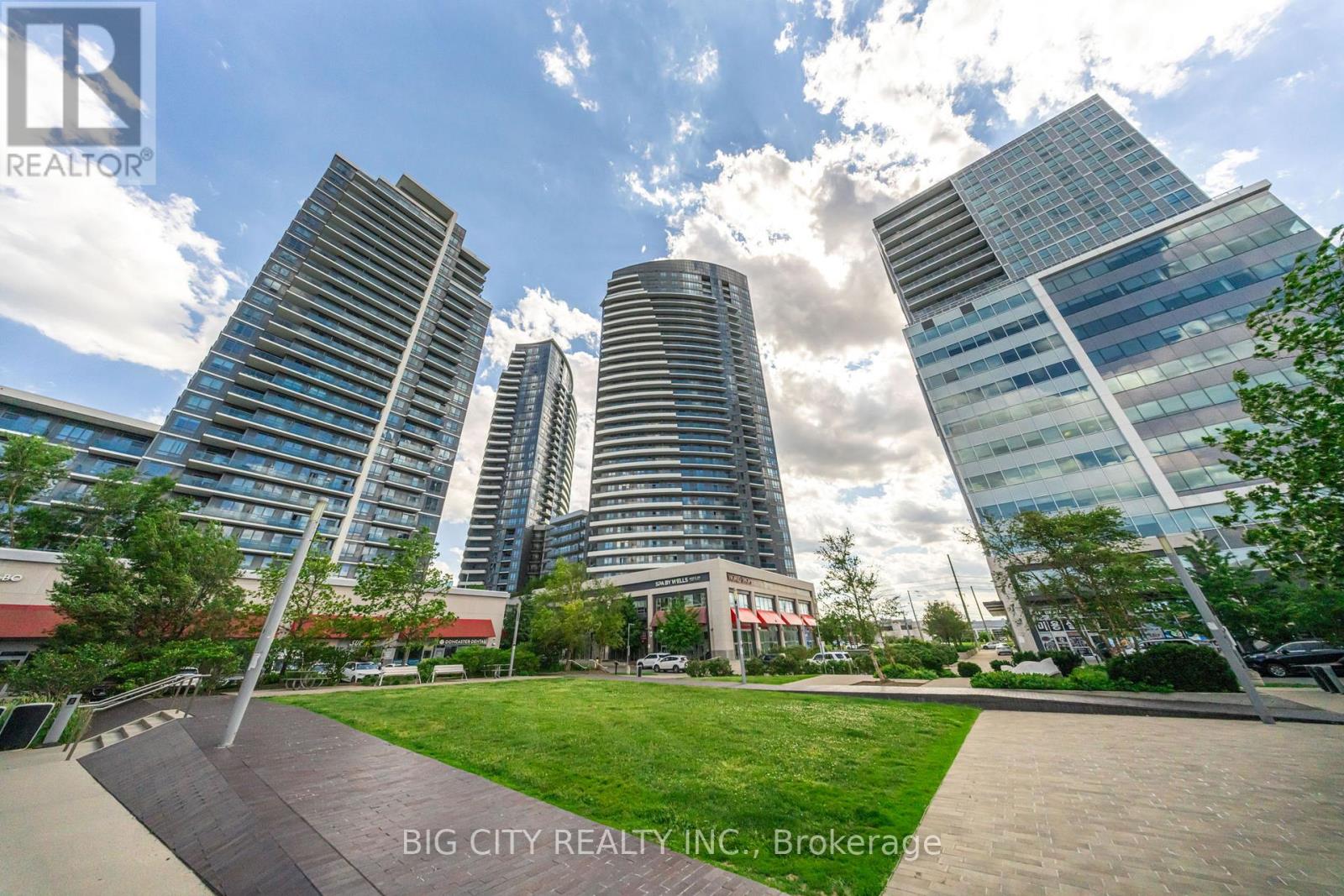 Photo 5 of 7161 Yonge Street, Unit 2425