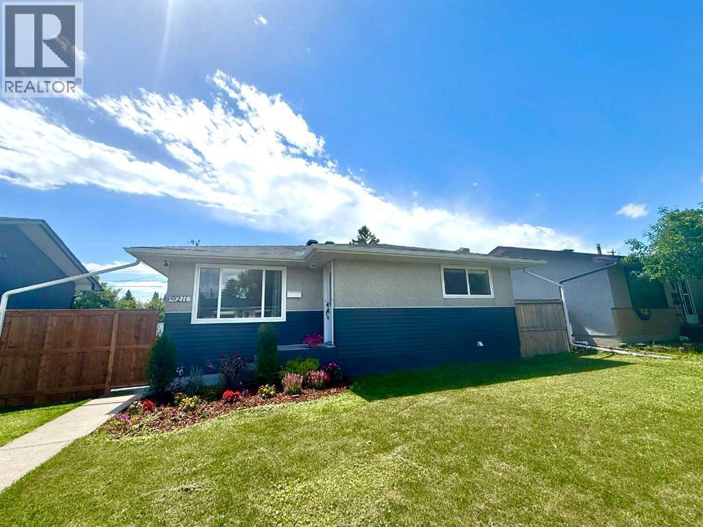 House for Sale in 9211 Allison Drive SE|Calgary, Alberta T2J1B3