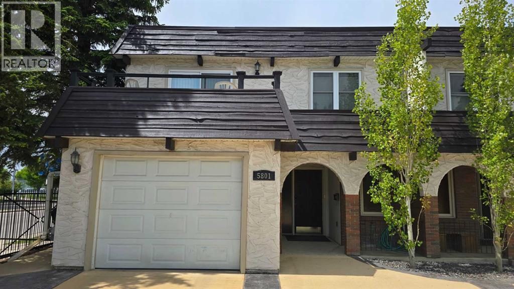 Duplex for Sale in 5801 Dalgleish Road NW|Calgary, Alberta T3A1K4 3