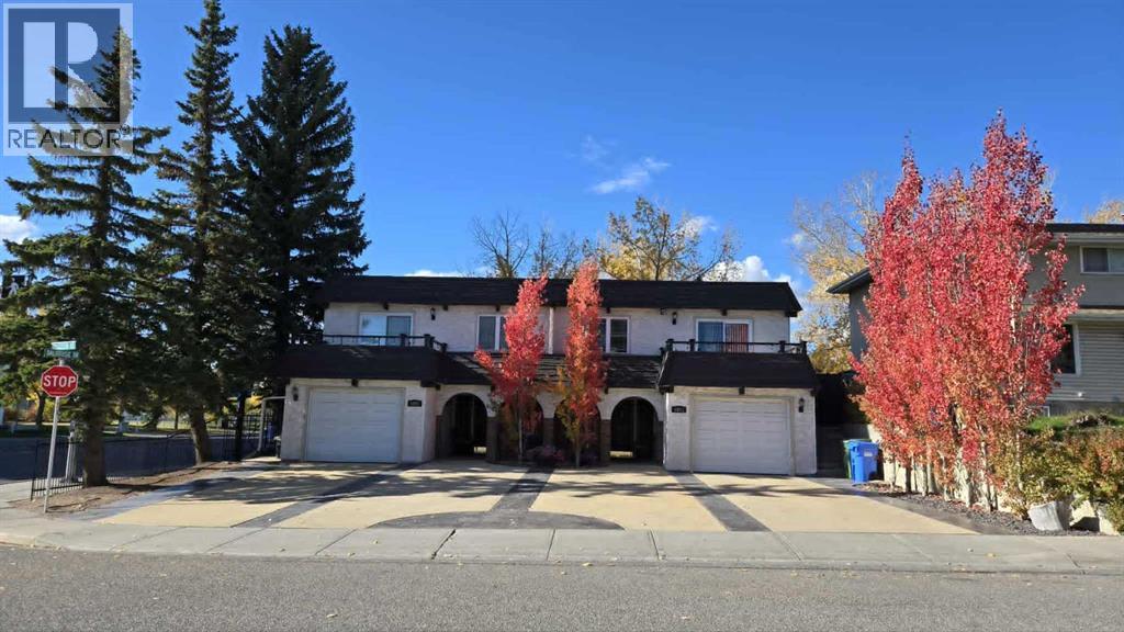 Duplex for Sale in 5801 Dalgleish Road NW|Calgary, Alberta T3A1K4 2