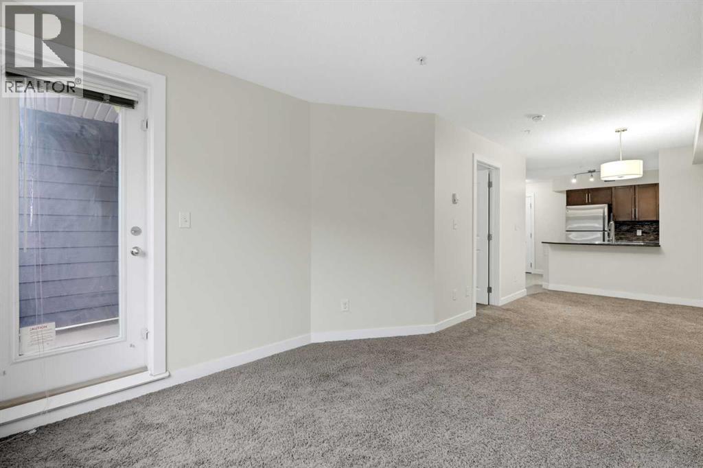 Apartment for Sale in 215, 7110 80 Avenue NE|Calgary, Alberta T3J0N4 3