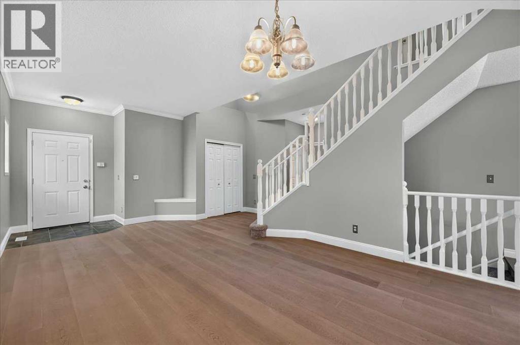 House for Sale in 99 Evansbrooke Manor NW|Calgary, Alberta T2P1C9 3