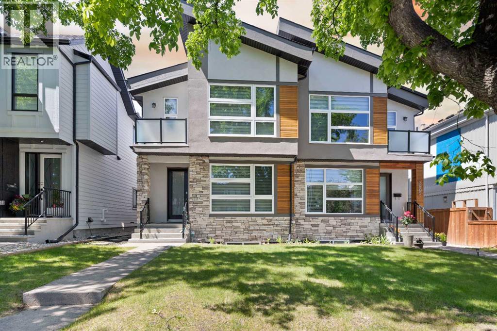Duplex for Sale in 2807 36 Street SW|Calgary, Alberta T3E2Z9 2