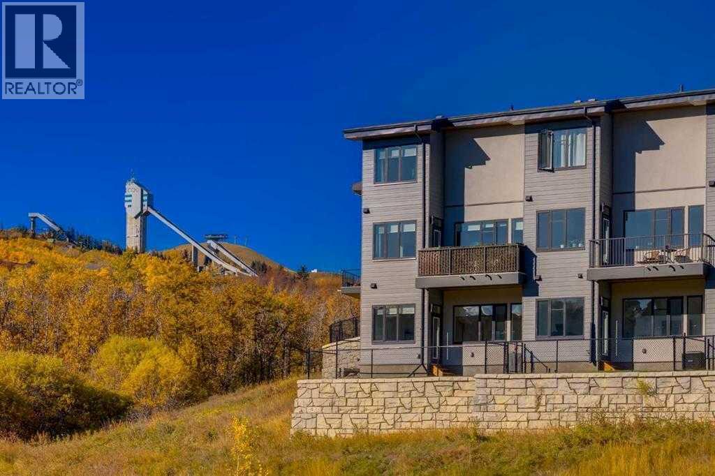 Row / Townhouse for Sale in 11, 1453 Na'a Drive SW|Calgary, Alberta T3H6H7 3