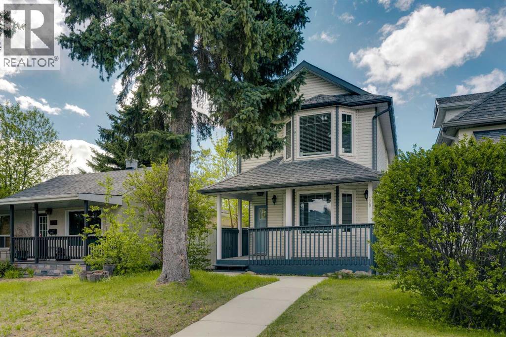 House for Sale in 229 22 Avenue NE|Calgary, Alberta T2E1T6