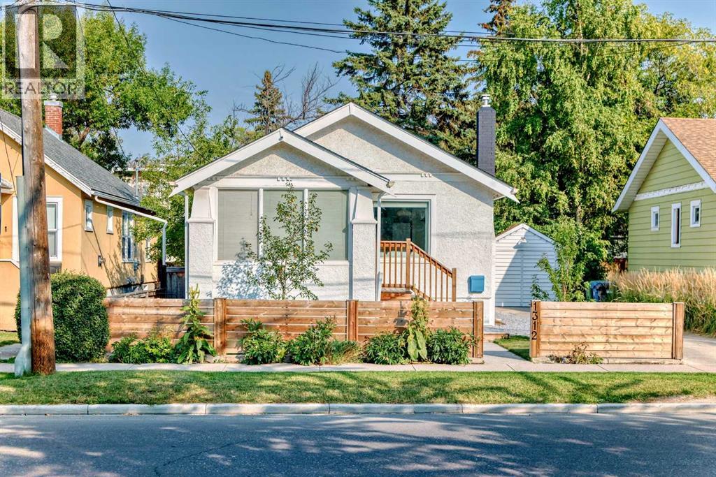 House for Sale in 1312 4 Street NW|Calgary, Alberta T2N2A4