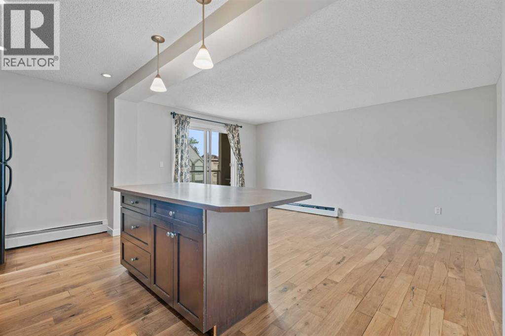 Apartment for Sale in 402, 1828 12 Avenue SW|Calgary, Alberta T3C0R6 5