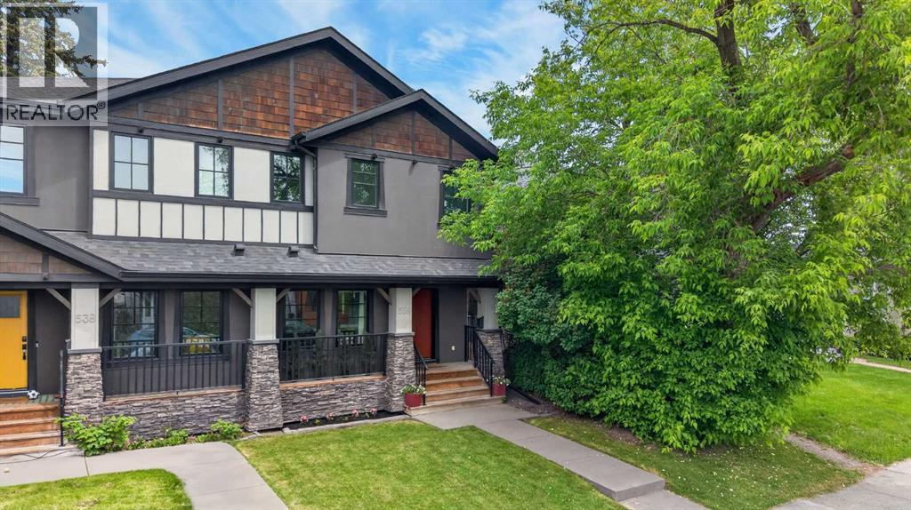 Duplex for Sale in 536 53 Avenue SW|Calgary, Alberta T2V0B9