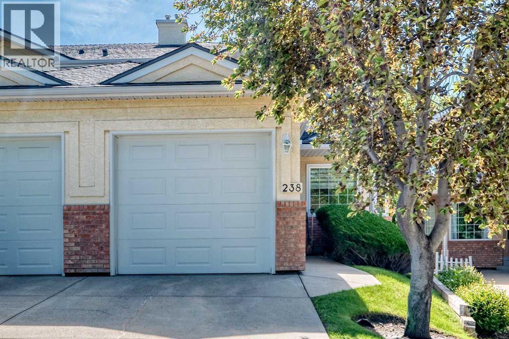 Row / Townhouse for Sale in 238 Scenic Acres Terrace NW|Calgary, Alberta T3L1Y4