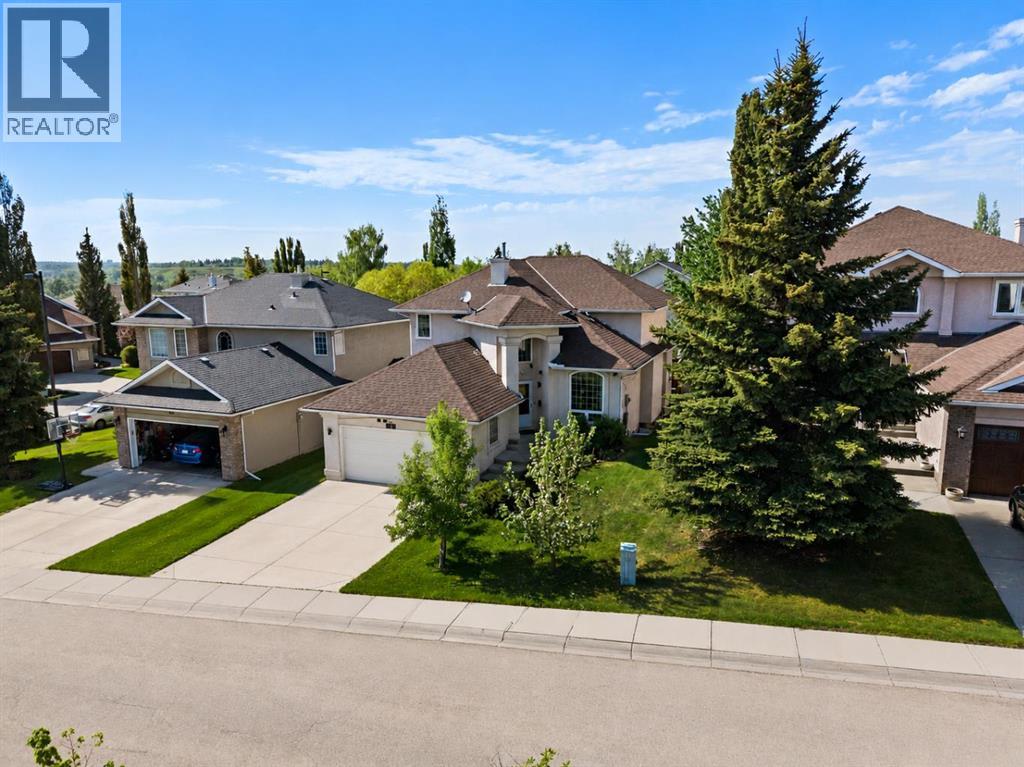 House for Sale in 28 Mt Norquay Gate SE|Calgary, Alberta T2Z2R3 2