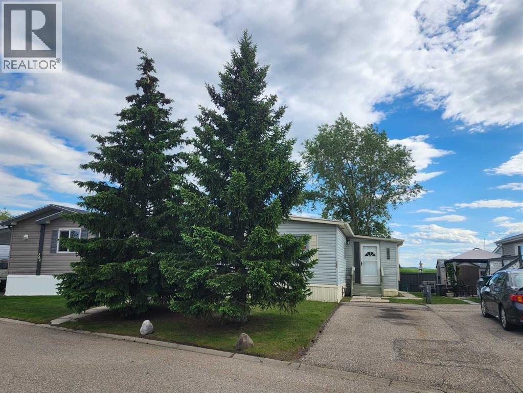Mobile Home for Sale in 303, 99 Arbour Lake Road NW|Calgary, Alberta T3G4E4 4