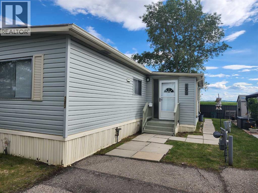 Mobile Home for Sale in 303, 99 Arbour Lake Road NW|Calgary, Alberta T3G4E4 3
