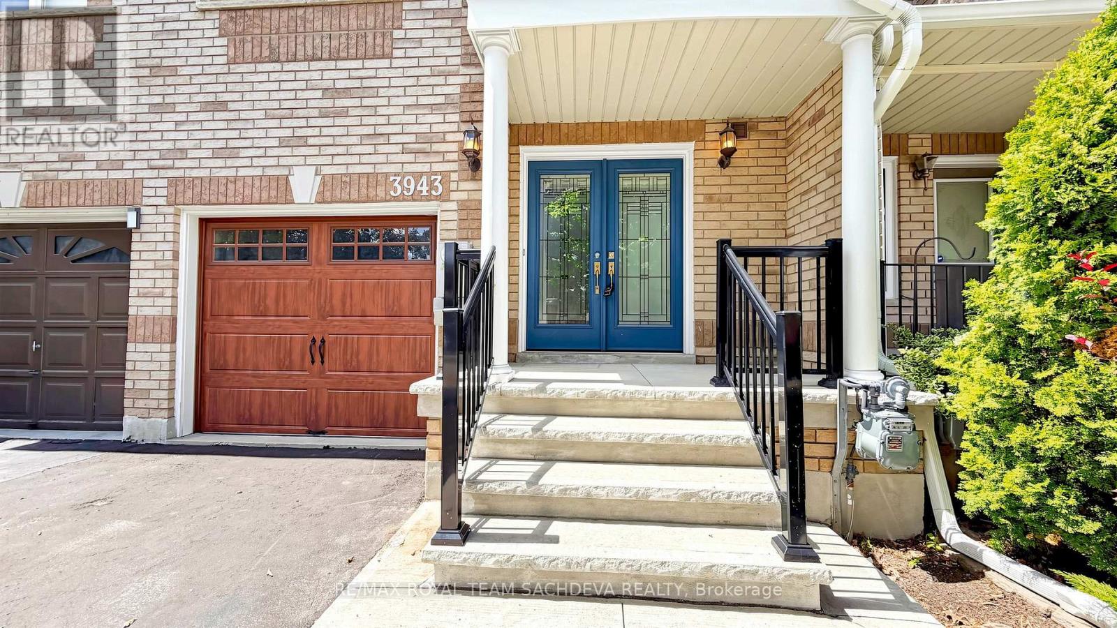 Row / Townhouse for Sale in 3943 FREEMAN TERRACE|Mississauga (Churchill Meadows), Ontario L5M6R2 3