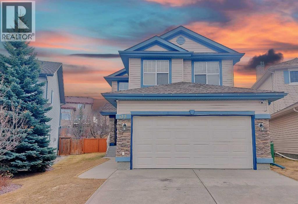 House for Sale in 133 Panamount Court NW|Calgary, Alberta T3K5S1