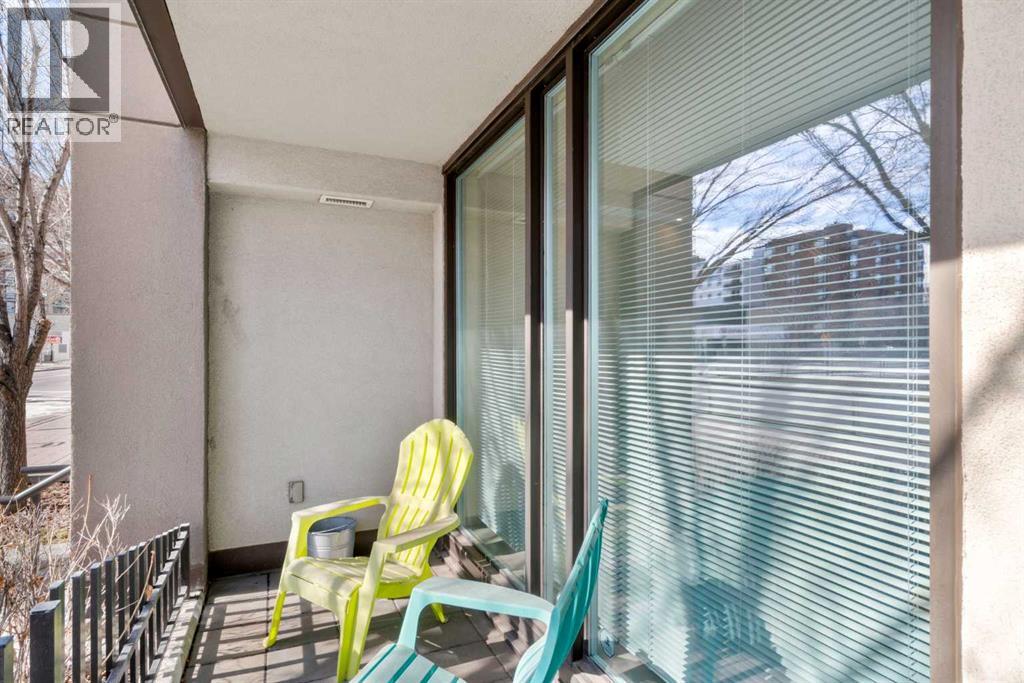 Row / Townhouse for Sale in 1132 12 Avenue SW|Calgary, Alberta T2R0J7 4