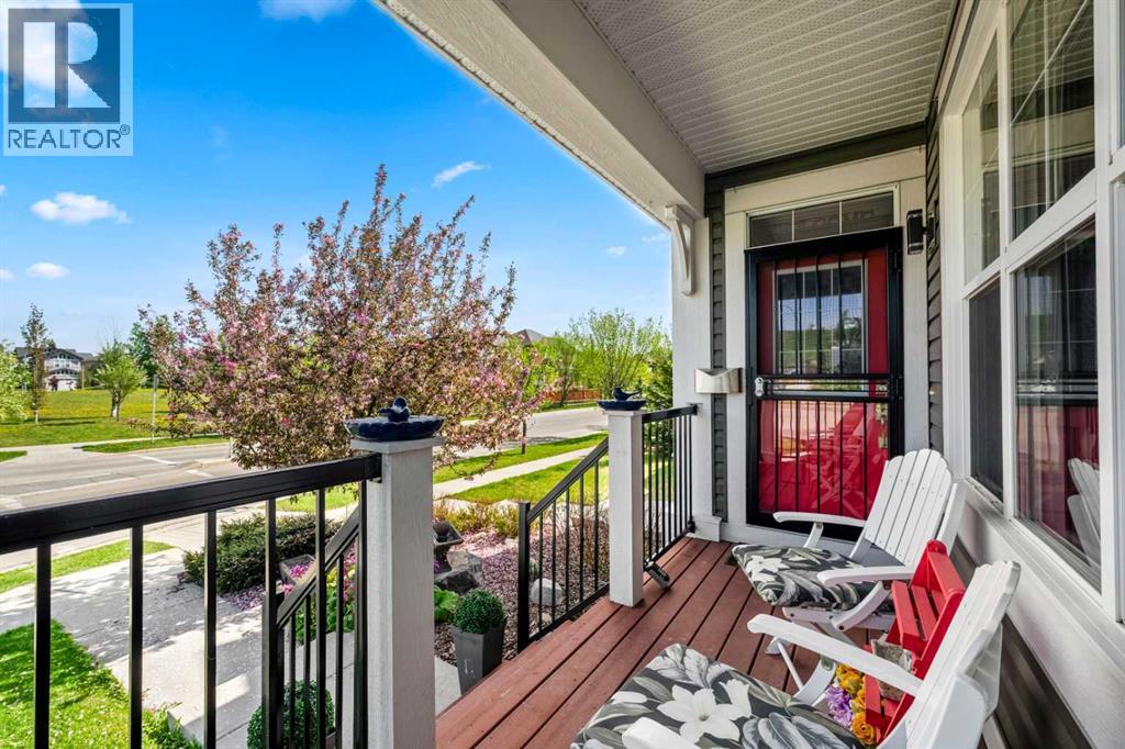 Duplex for Sale in 6 Chaparral Valley Square SE|Calgary, Alberta T2X0P7 2
