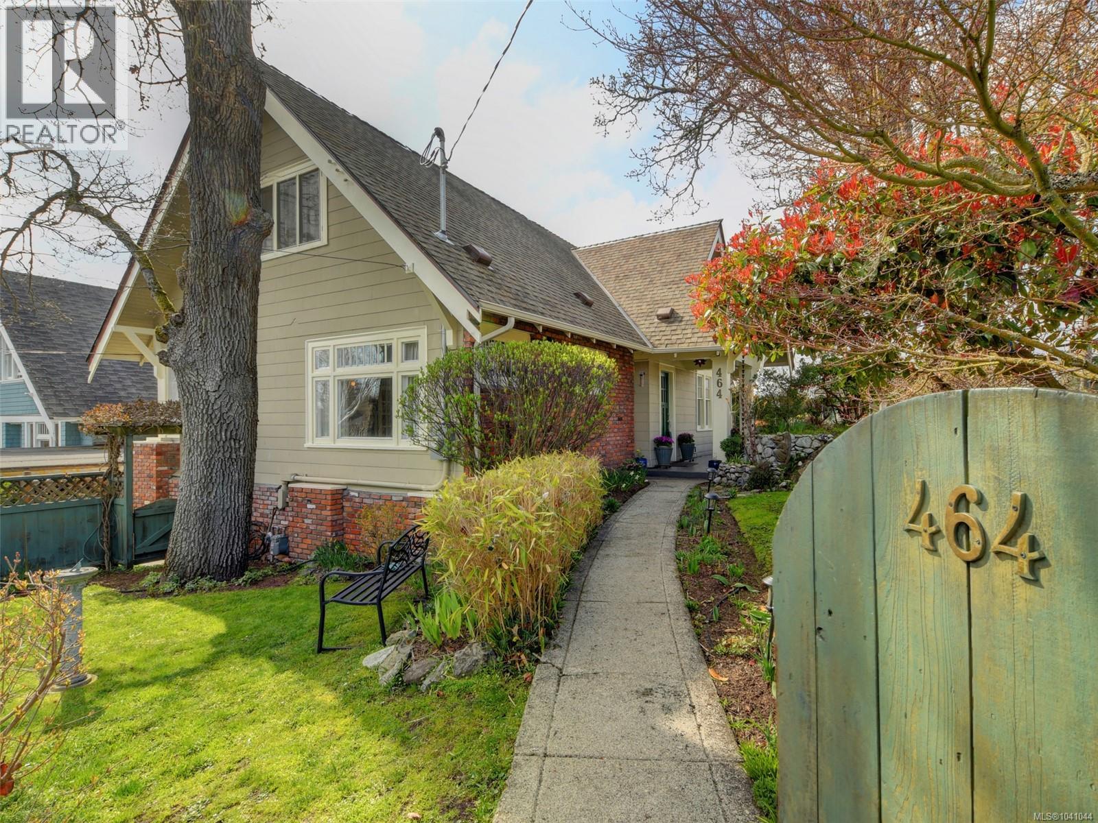 464 Stannard Ave