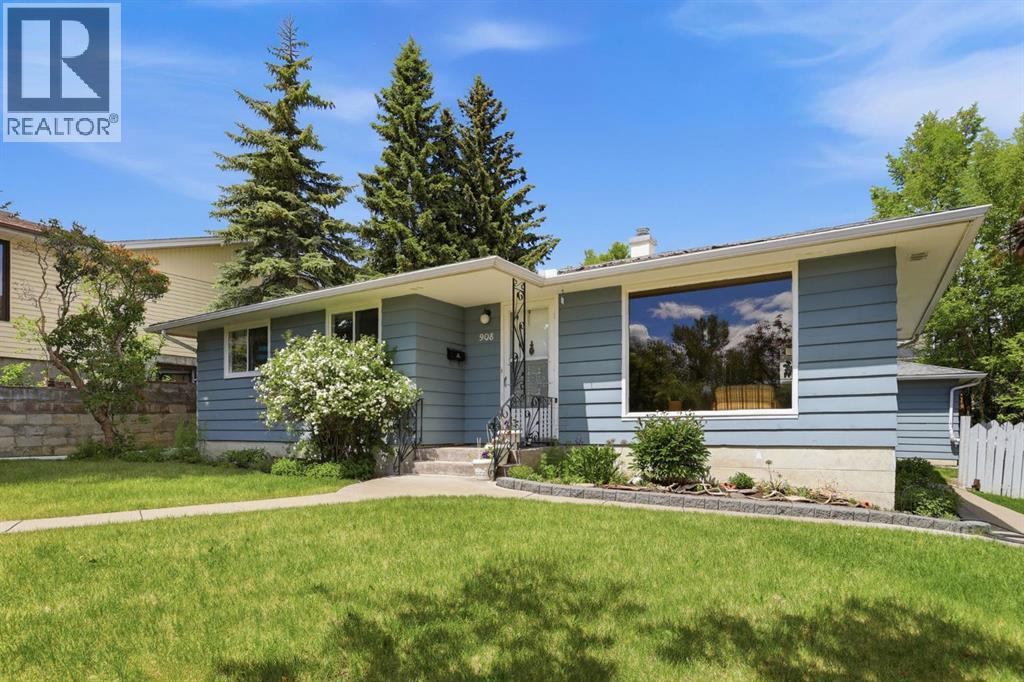 House for Sale in 908 30 Avenue NW|Calgary, Alberta T2K0A1