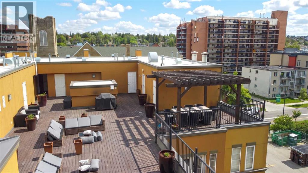 Apartment for Sale in 201, 1000 15 Avenue SW|Calgary, Alberta T2R0S6