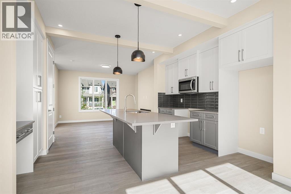 Row / Townhouse for Sale in 388 Sora Boulevard SE|Calgary, Alberta T3S0M4 4