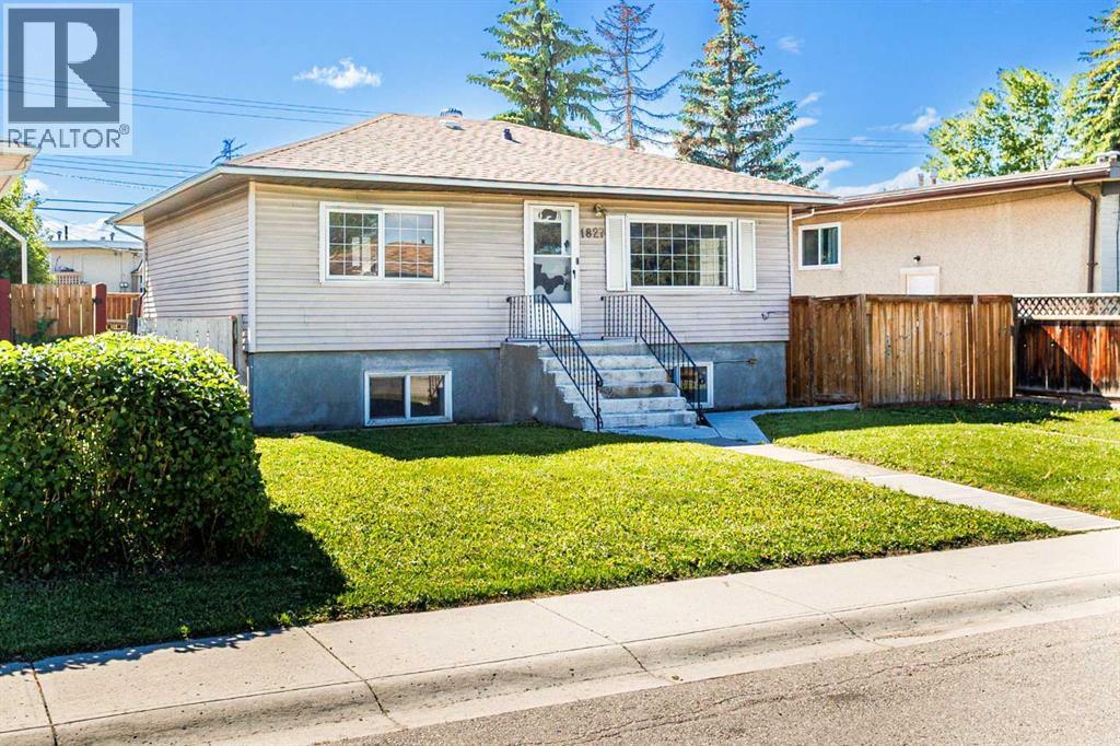 House for Sale in 1827 43 Street SE|Calgary, Alberta T2B1H1 2
