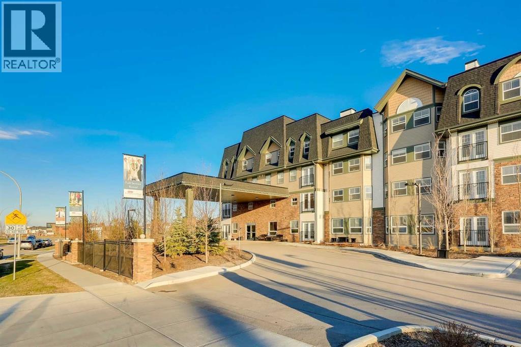 Apartment for Sale in 404, 2635 Eversyde Avenue SW|Calgary, Alberta T2Y5G9