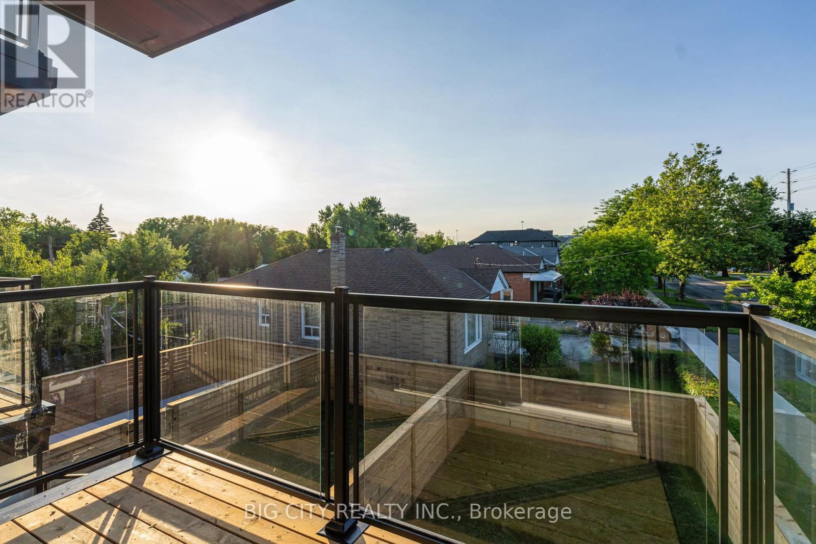 Photo 32 of 276 Lanor Avenue, Unit 3