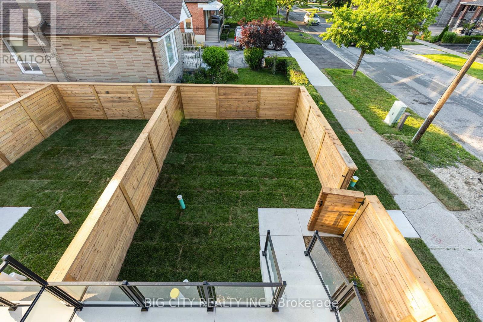 Photo 34 of 276 Lanor Avenue, Unit 3