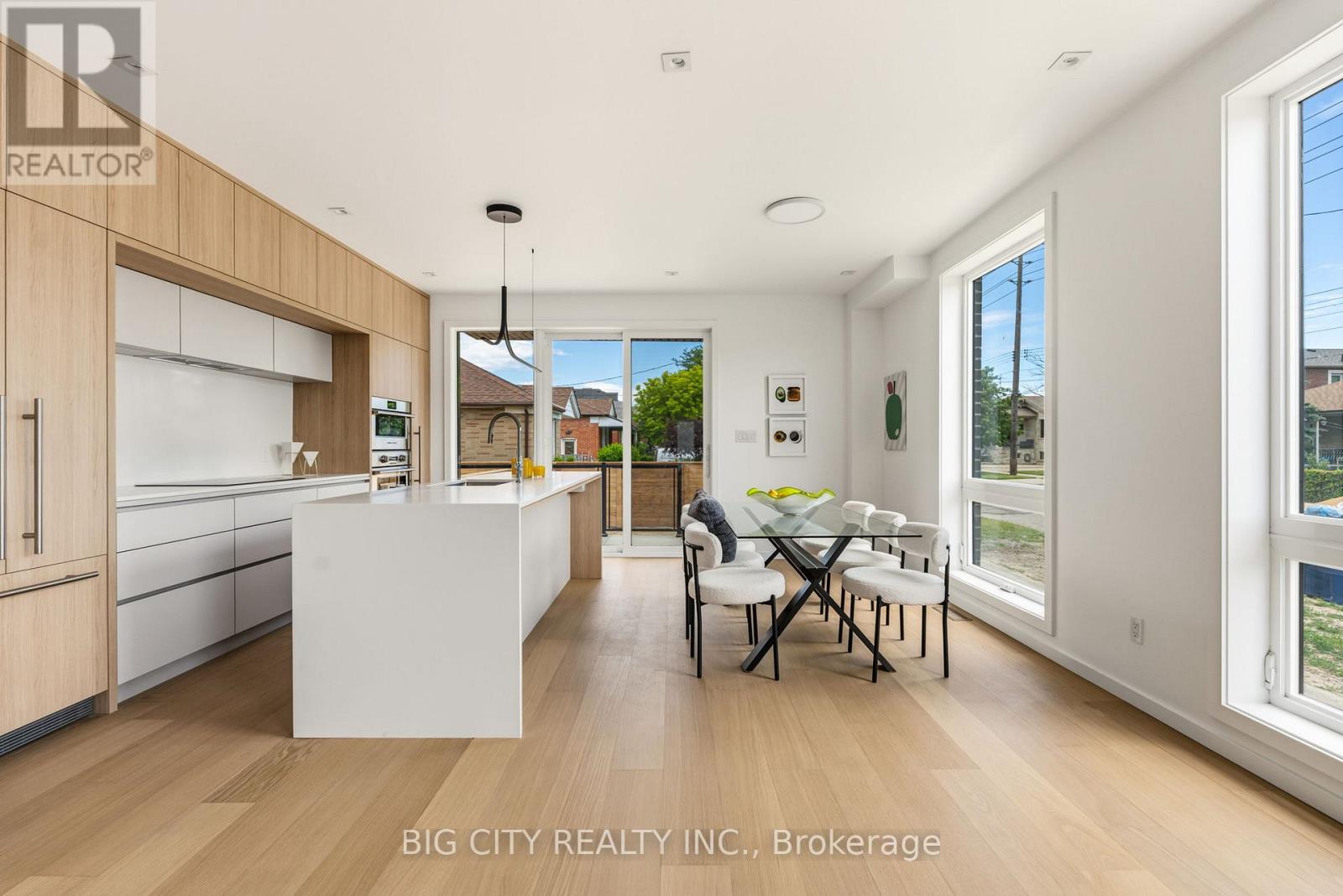 Photo 13 of 276 Lanor Avenue, Unit 1