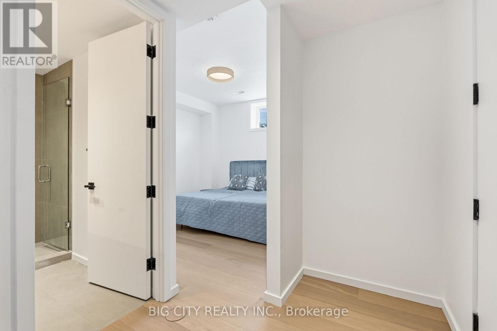 Photo 23 of 276 Lanor Avenue, Unit 1
