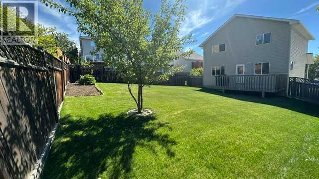 House for Sale in 194 Arbour Stone Rise NW|Calgary, Alberta T3G4N4 4