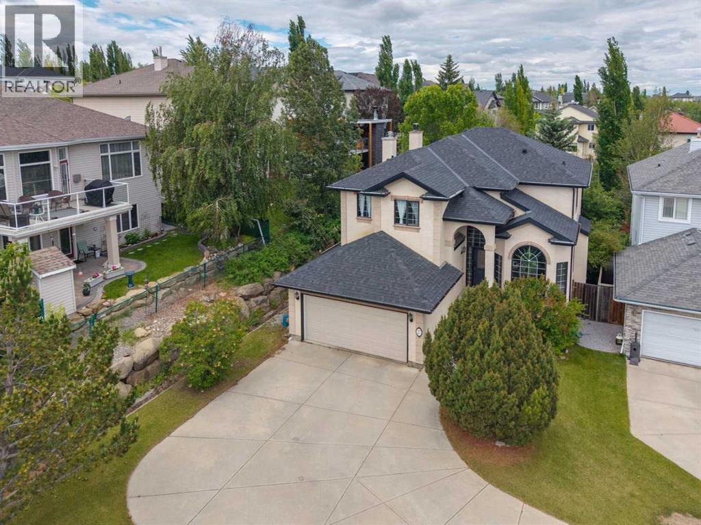 House for Sale in 27 Valley Creek Bay NW|Calgary, Alberta T3B5V3