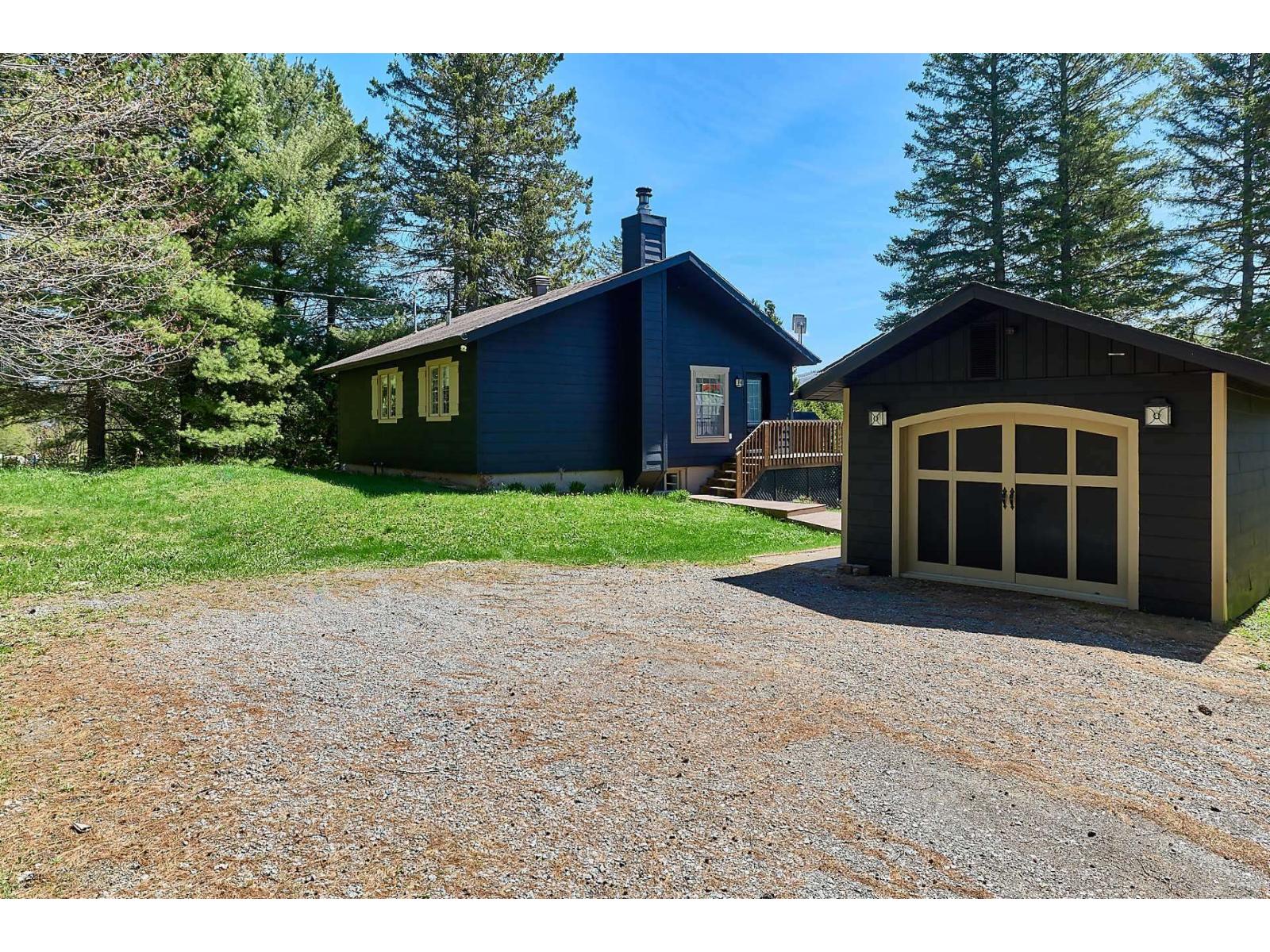 For sale: 2232 Ch. de Notre-Dame-de-la-Merci, Notre-Dame-de-la