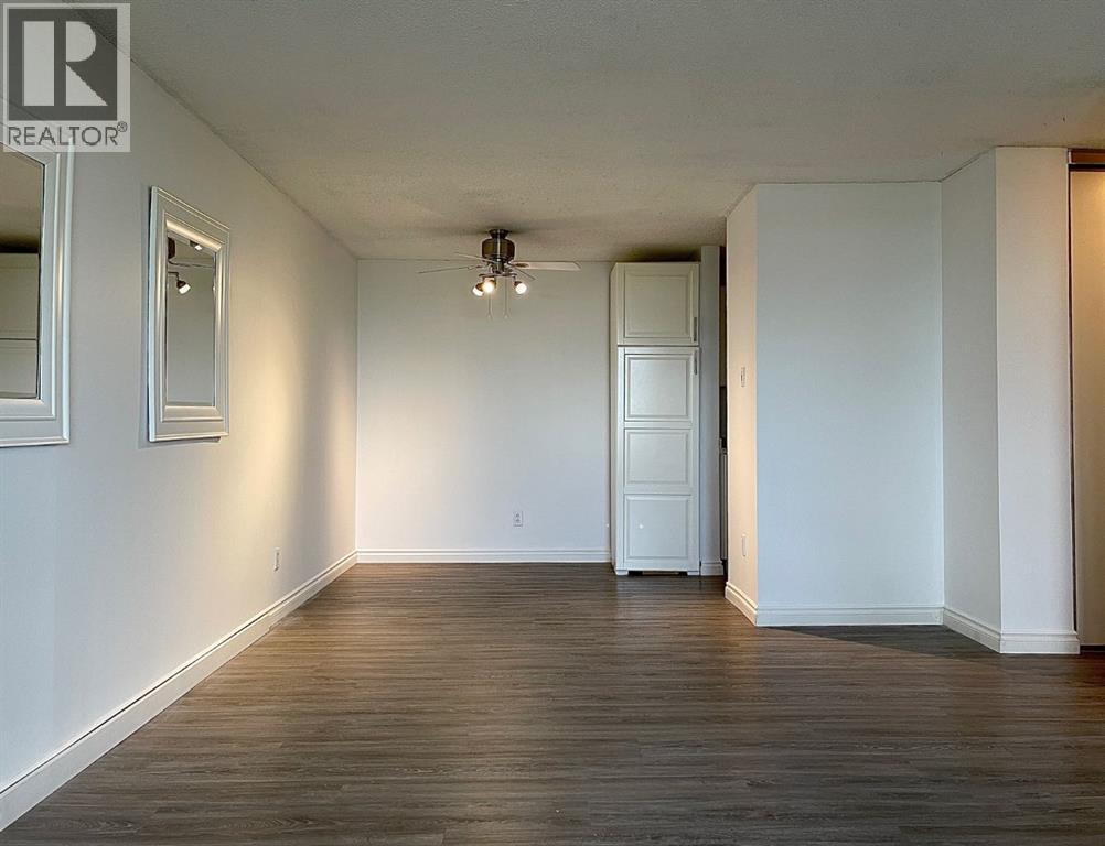 Apartment for Sale in 223, 30 Mchugh Court NE|Calgary, Alberta T2E7X3 3