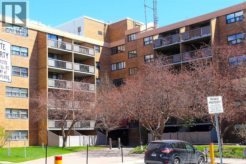 Apartment for Sale in 223, 30 Mchugh Court NE|Calgary, Alberta T2E7X3 2