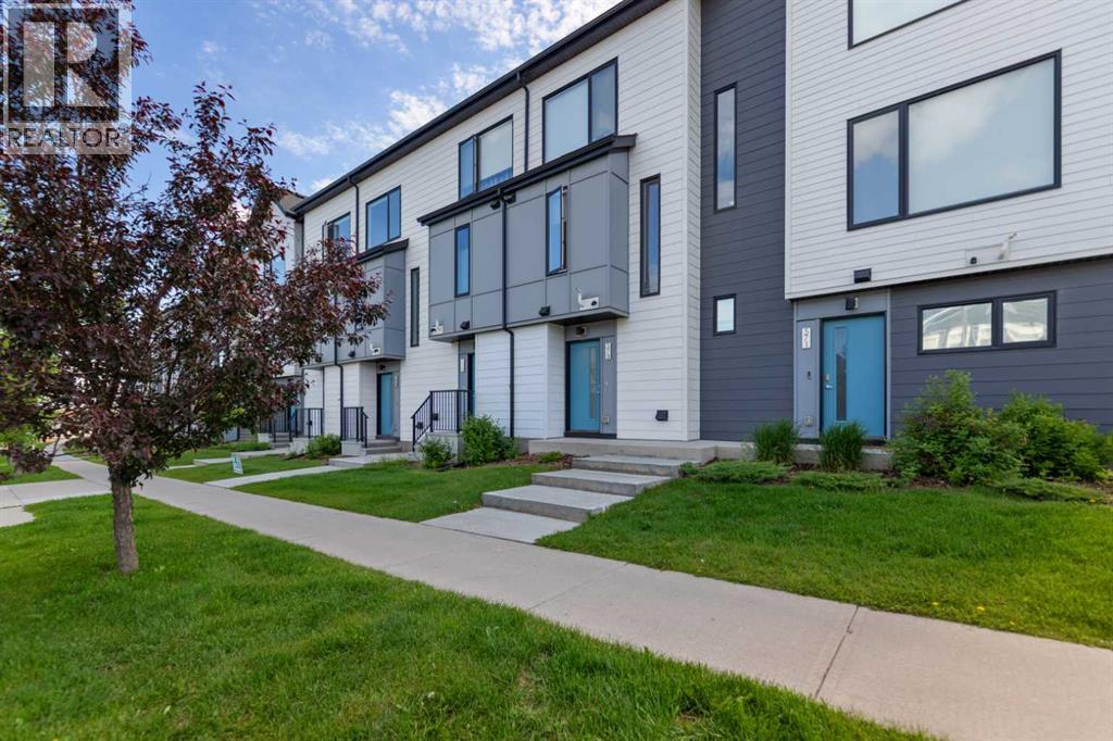 Row / Townhouse for Sale in 573 Evanston Link NW|Calgary, Alberta T3P1S2 4