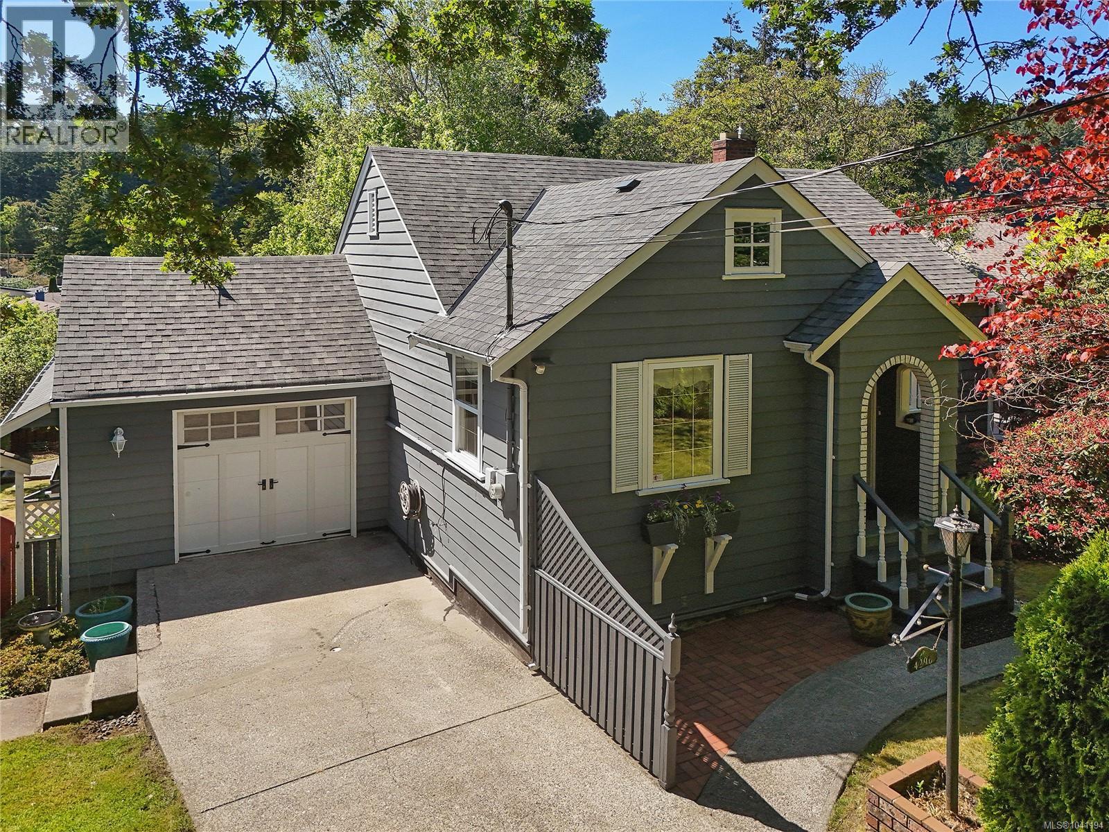 4296 CEDAR HILL Rd