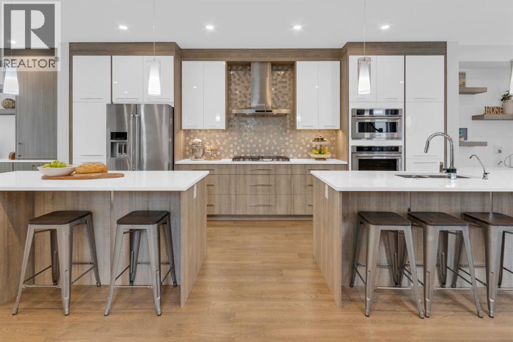 Duplex for Sale in 1412 41 Street SW|Calgary, Alberta T3C1X6 5