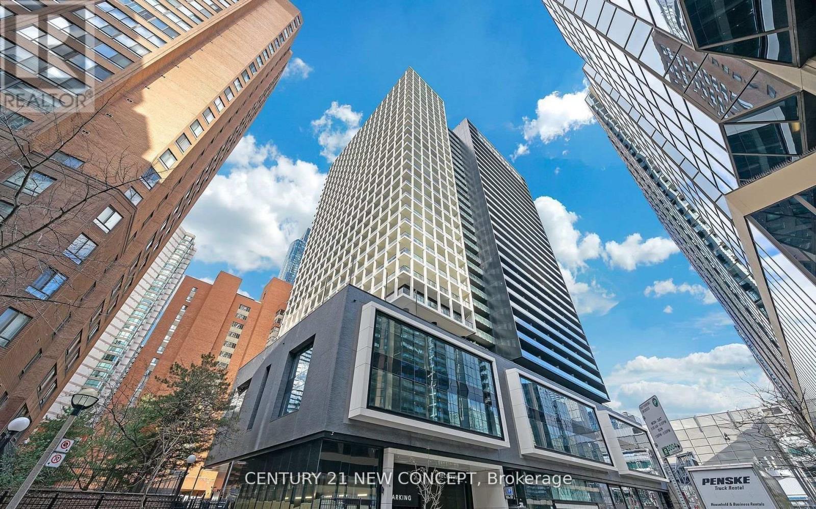 1202 - 20 EDWARD STREET
