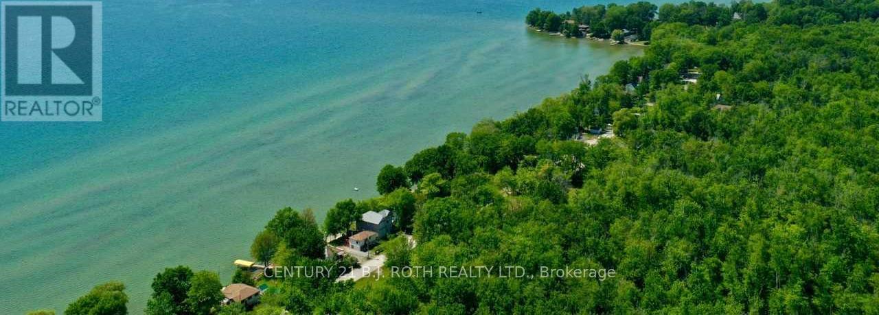 2592 LAKESHORE DRIVE