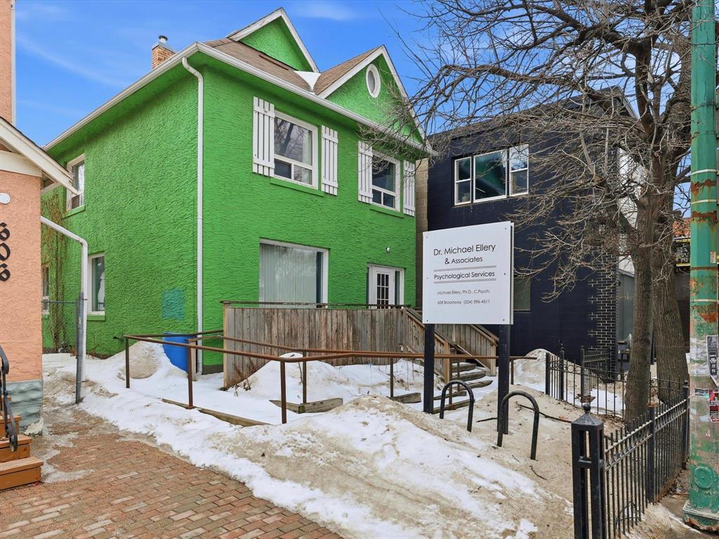 608BroadwayStreet,Winnipeg,ManitobaR3C0W8