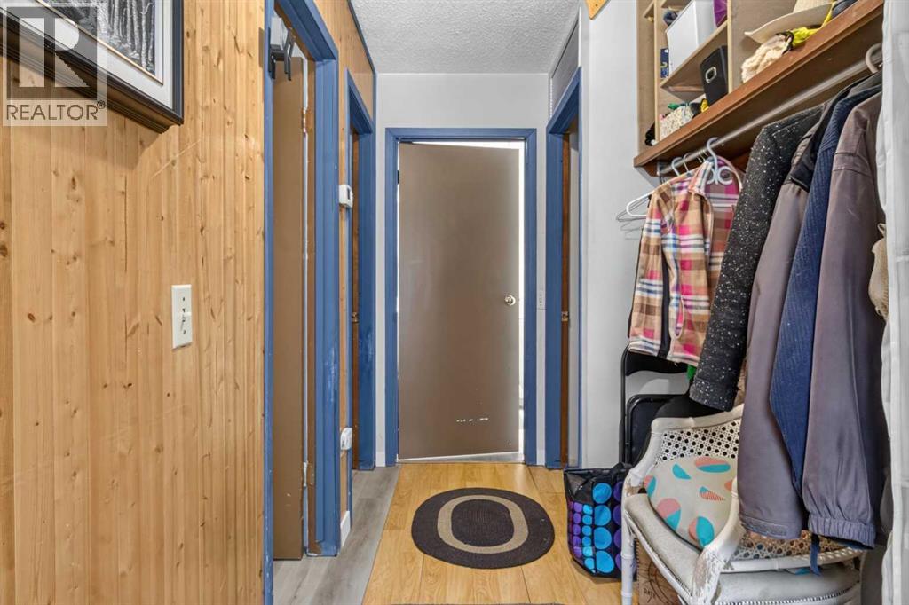 Row / Townhouse for Sale in 334, 5404 10 Avenue SE|Calgary, Alberta T2A5G4 5
