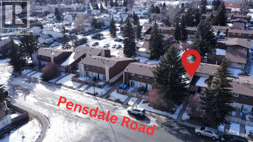 Row / Townhouse for Sale in 334, 5404 10 Avenue SE|Calgary, Alberta T2A5G4 2