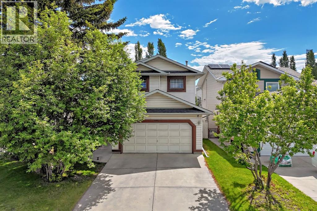 House for Sale in 14954 Mt Mckenzie Drive SE|Calgary, Alberta T2Z2L4 2
