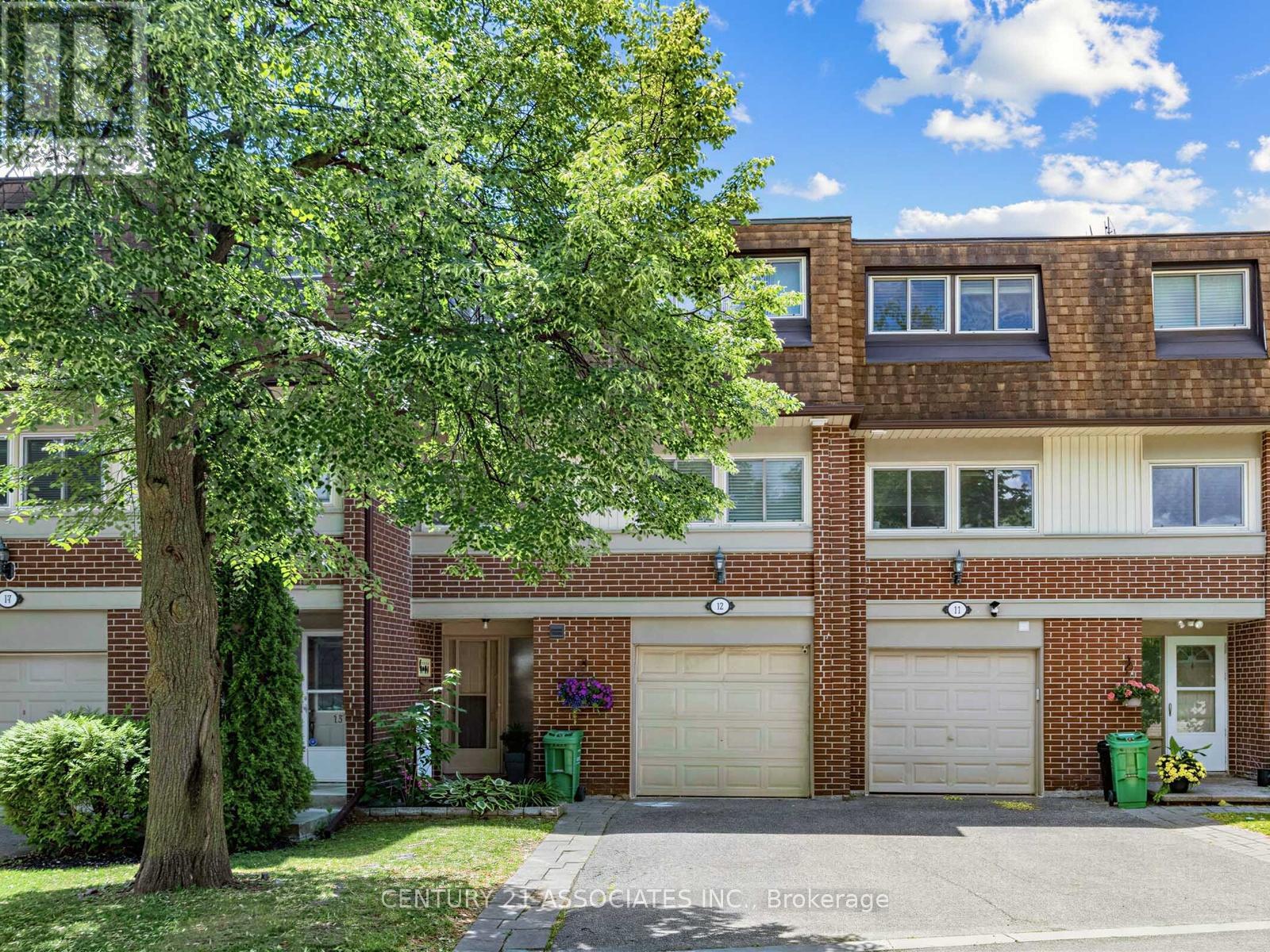 Row / Townhouse for Sale in 12 - 6240 MONTEVIDEO ROAD|Mississauga (Meadowvale), Ontario L5N2N7